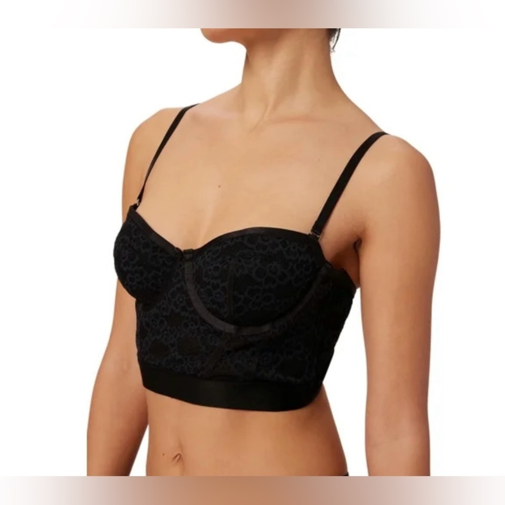 Parade Elegant Black Lace Bustier